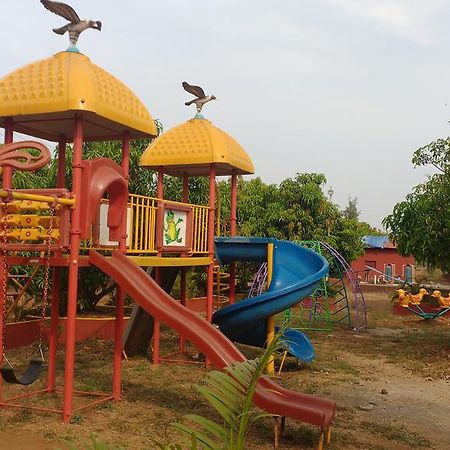 Prathamesh Resort Murūd Exterior foto